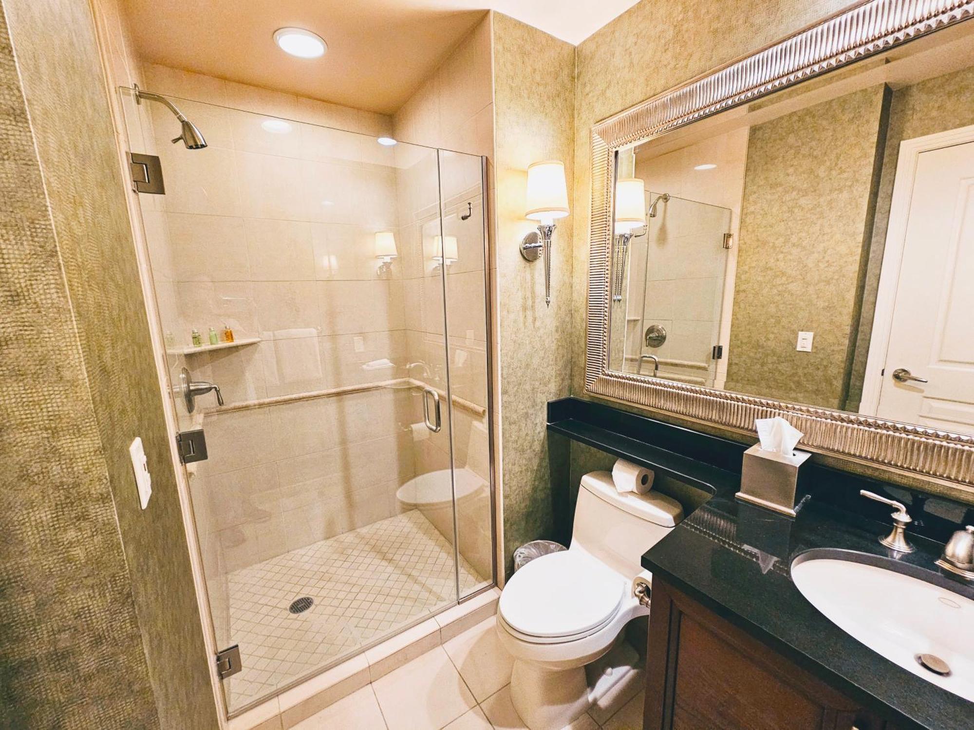 Strip & Sphere View - Separate Living Room - 2 Full Bath - Full Kitchen - Balcony - 900 Sqft - Mgm Signature Las Vegas Eksteriør bilde